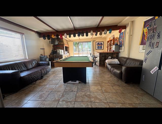 4 BEDROOM HOUSE FOR SALE IN MALMESBURY RURAL